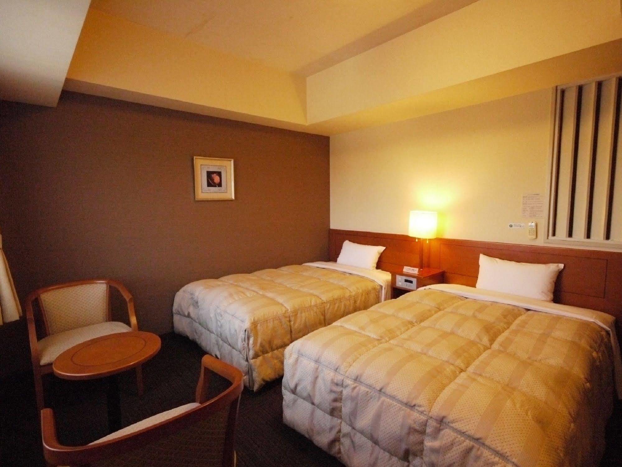 Hotel Route-Inn Suzuka Zewnętrze zdjęcie